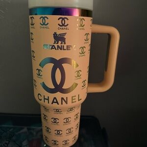 Unbranded  peach and gold tumbler